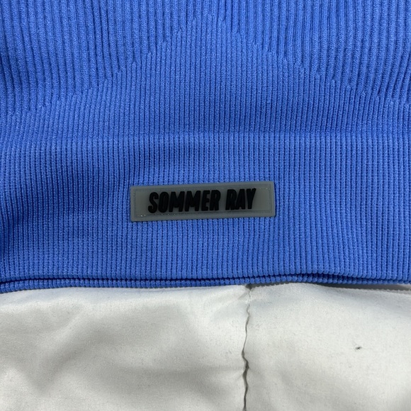 Blue top / with a zipper/ sport top - Picture 3 of 5